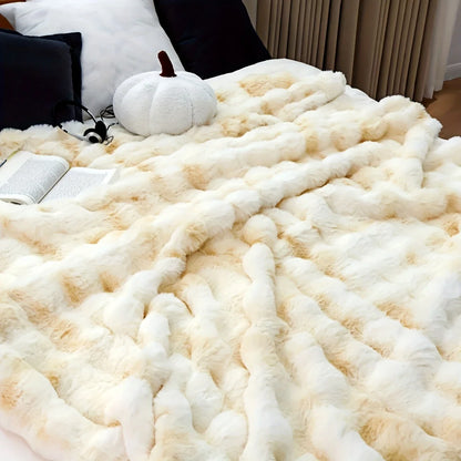Bubble Fleece Blanket for Couch, Faux Rabbit Fur Throw, Soft Cozy Fluffy Decorative Blanket