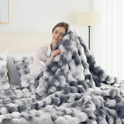 Bubble Fleece Blanket for Couch, Faux Rabbit Fur Throw, Soft Cozy Fluffy Decorative Blanket