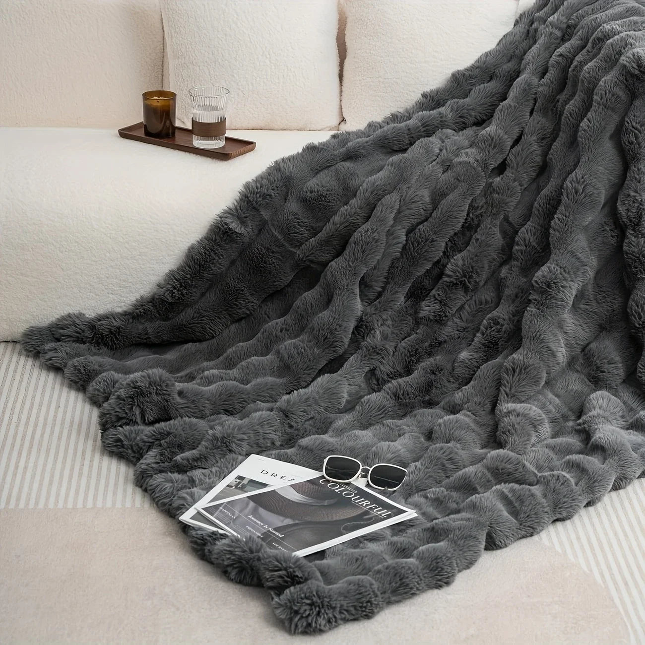 Bubble Fleece Blanket for Couch, Faux Rabbit Fur Throw, Soft Cozy Fluffy Decorative Blanket